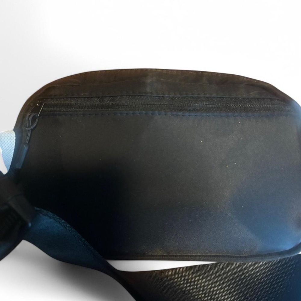 Women’s Studio NYC Silver Studded Belt Bag – NWT - Picture 6 of 7